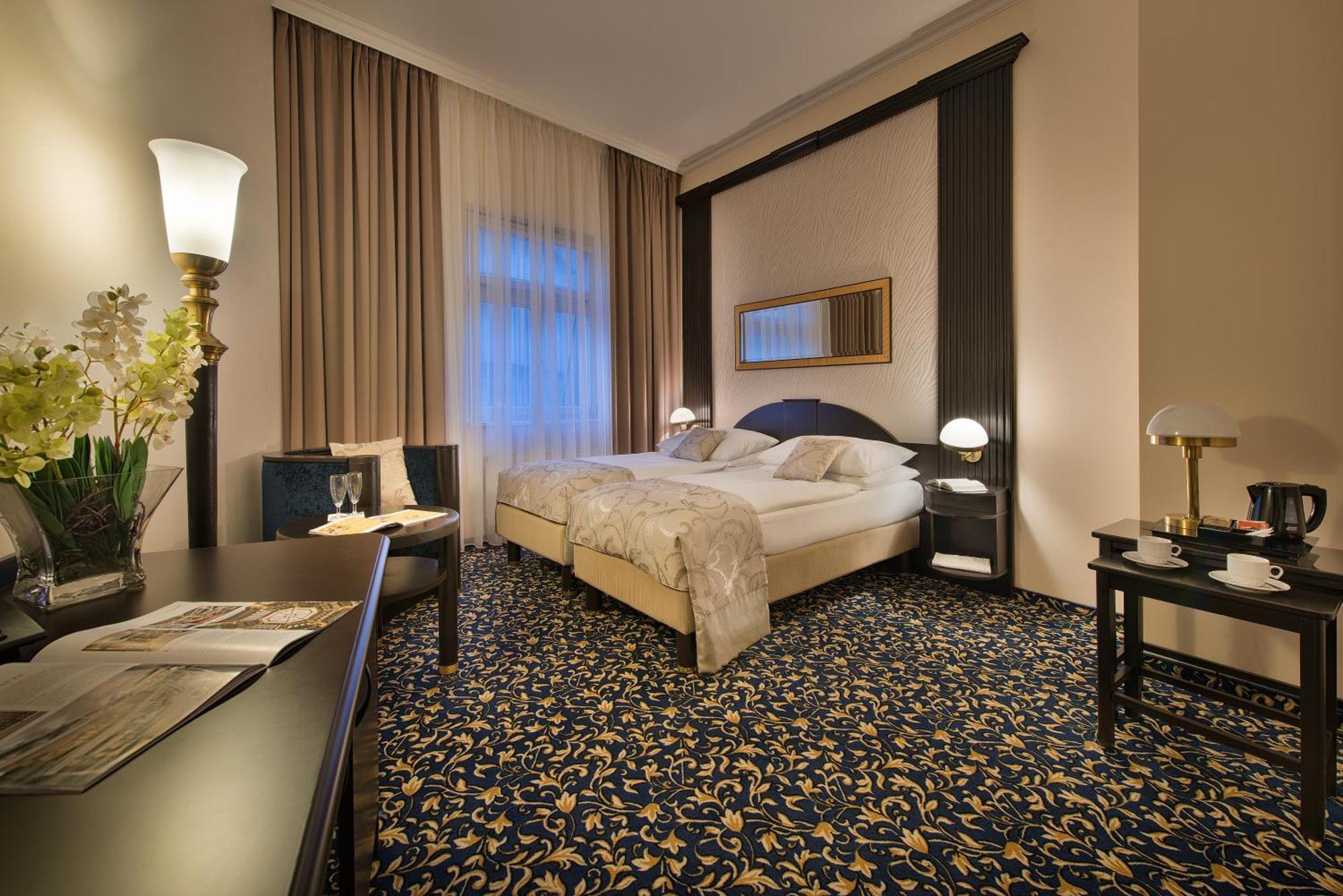 Esprit 4* Praga